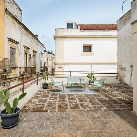 Apartamento L'angolo Del Teatro Galatone